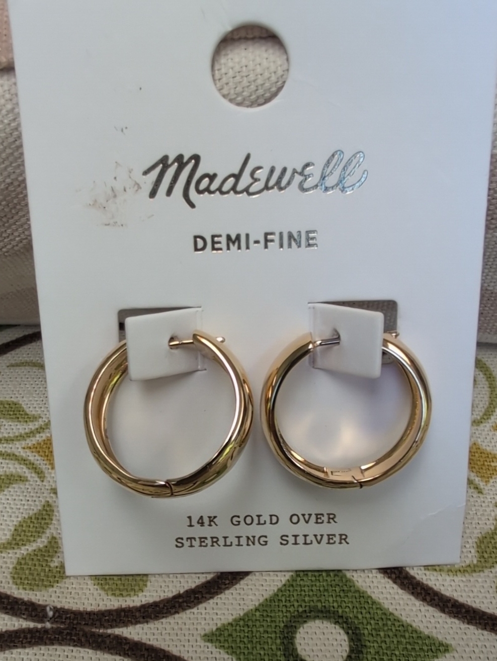 Madewell Demi-Fine Chunky Medium Hoop Earrings New! Gold - Picture 2 of 5